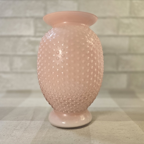 Fenton Hobnail Pastel Light Pink Approx. 9" Glass Vase w/ White Rim - Picture 2 of 11